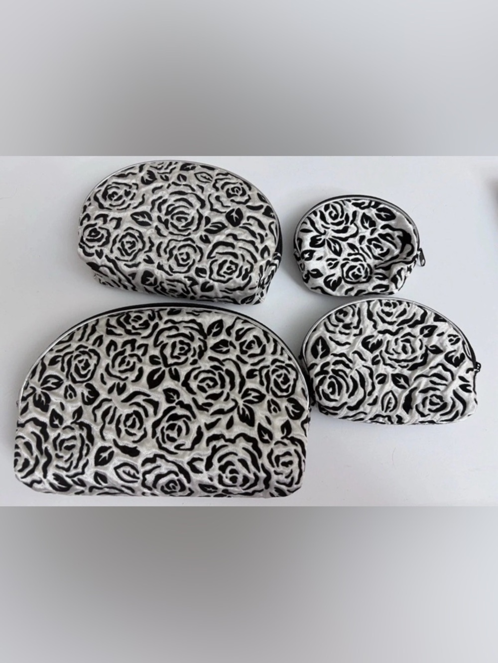 Allegro Set Of 4 Black Velvet Abstract Rose Travel/Cosmetic Bags New Open Box